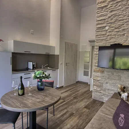 Hd House Ii Διαμέρισμα Pakoštane