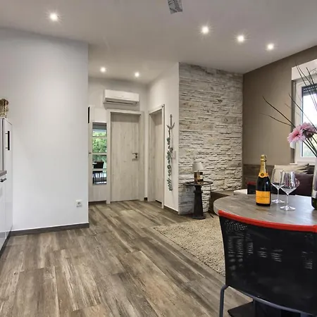 Hd House Ii * Pakoštane