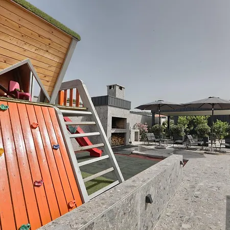Hd House Ii *